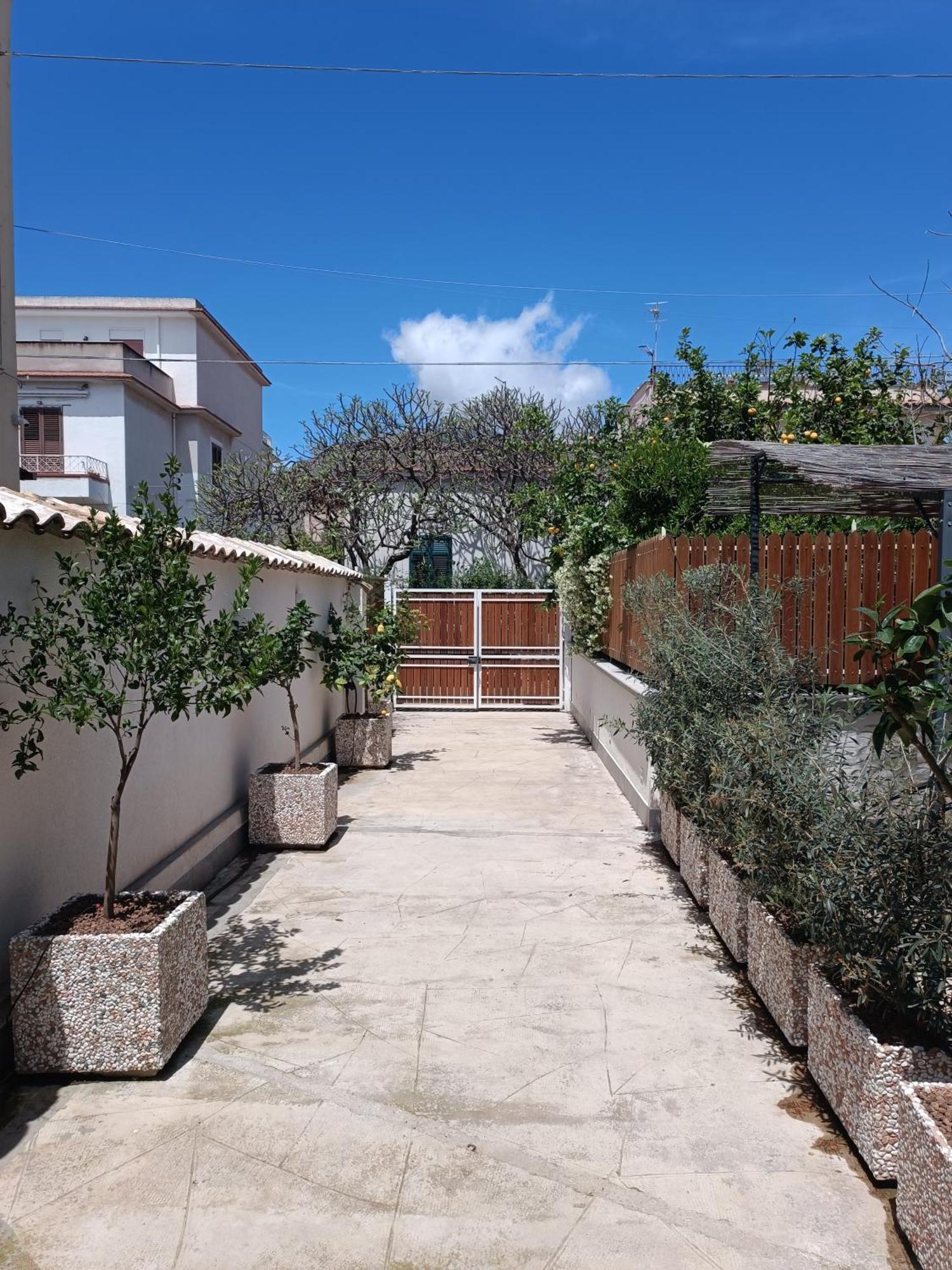 Clio'S House - Mondello Βίλα Εξωτερικό φωτογραφία
