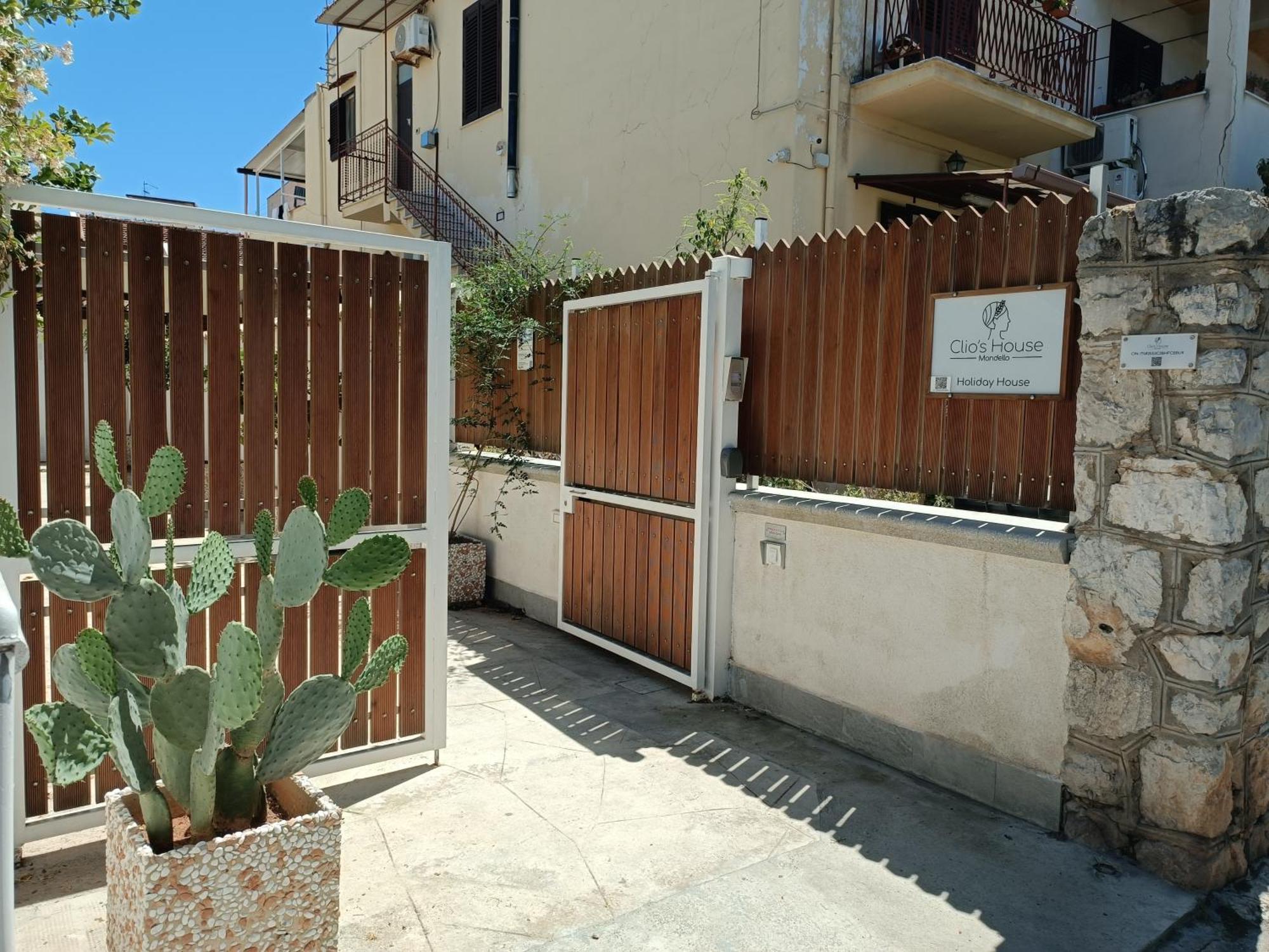 Clio'S House - Mondello Βίλα Εξωτερικό φωτογραφία